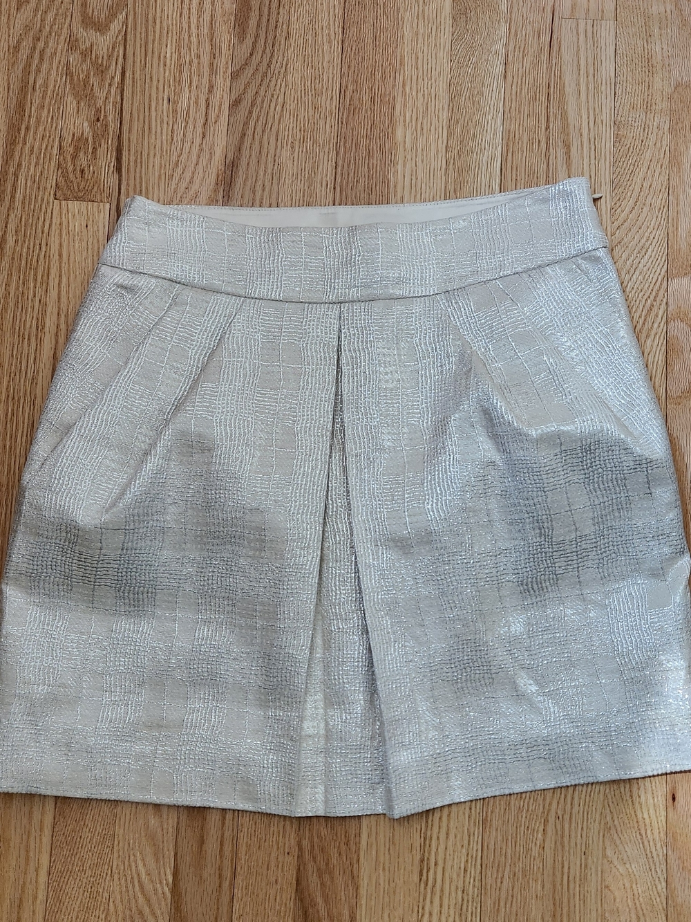 Club Monaco Metallic Silver Textured Mini Skirt